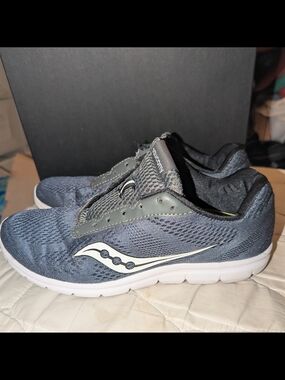 Saucony Women's Grid Ideal Running Shoes